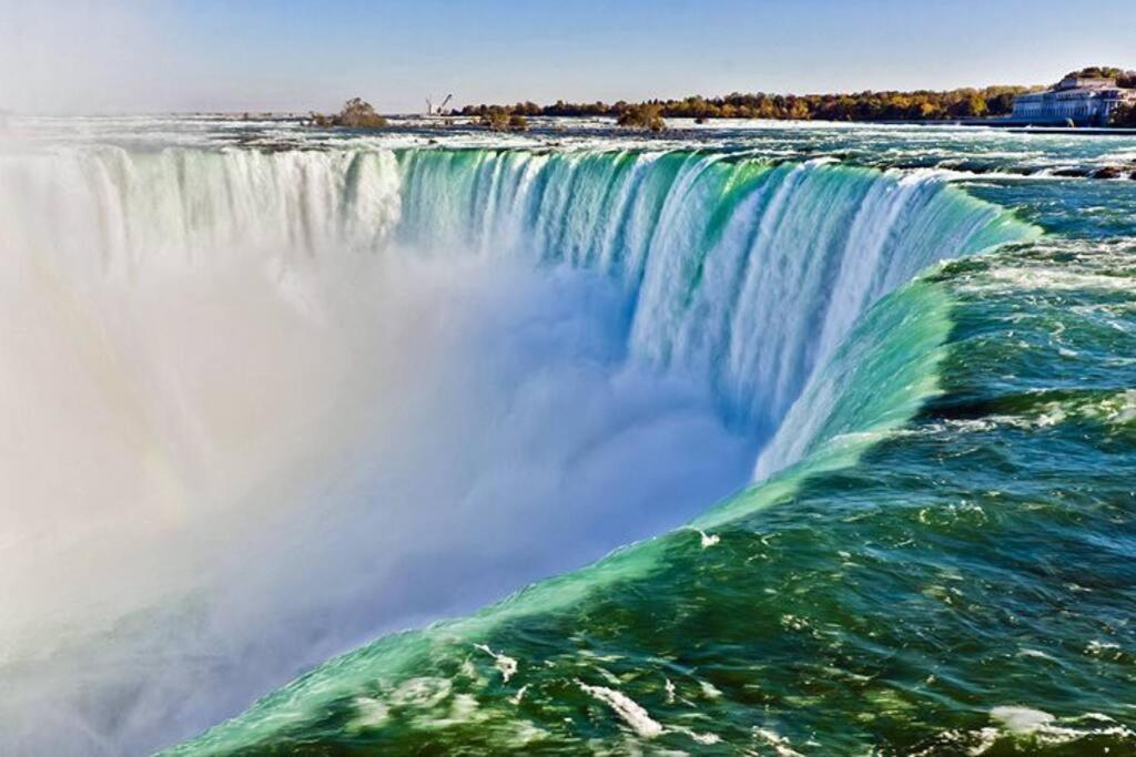 Tranquil Bliss Retreat Near 6min Drive To Falls Niagara Falls